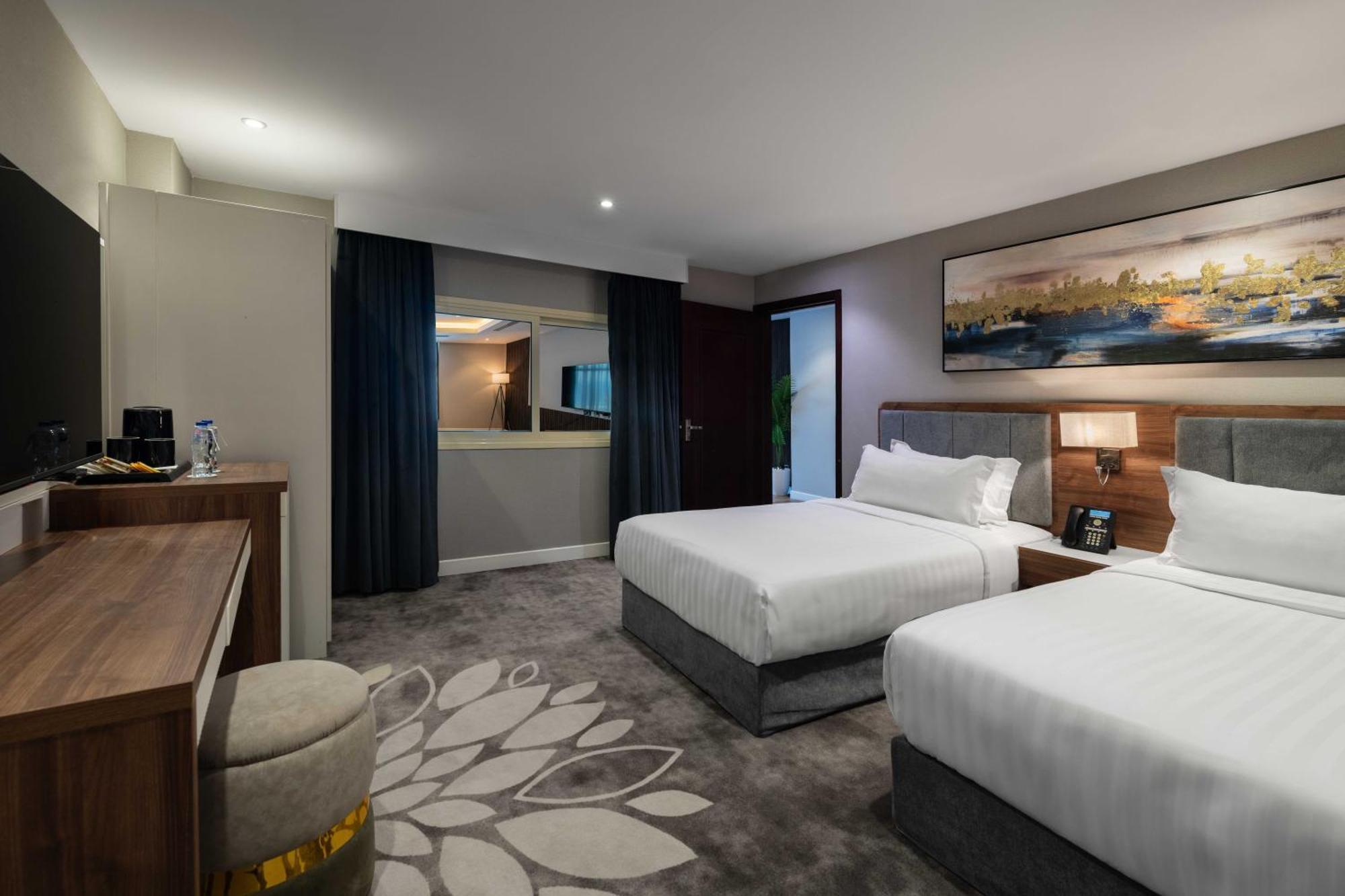 Warwick Al Jubail Hotel Exteriér fotografie